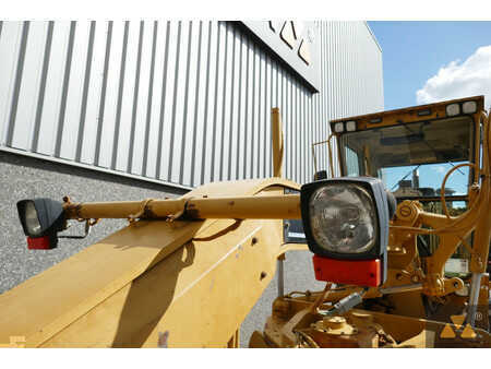 Livellatrici 1996 Caterpillar 140H (28)