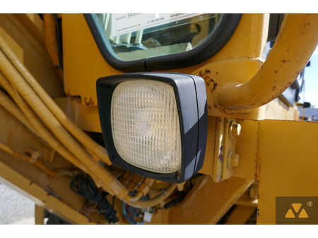 Livellatrici 1996 Caterpillar 140H (32)