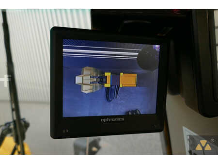 Kolové nakladače 2021 Caterpillar 980M (32)