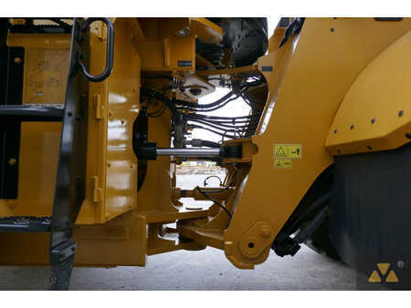 Kolové nakladače 2021 Caterpillar 980M (39)