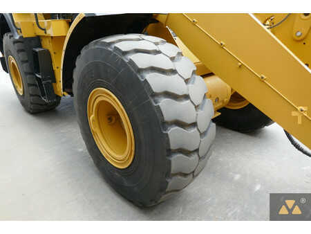 Ładowarki kołowe 2020 Caterpillar 962M (30)