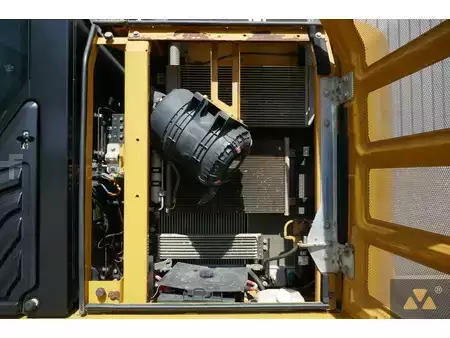 Excavadoras de cadenas 2015 Caterpillar 320ELRR (23)