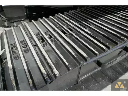 Excavadoras de cadenas 2015 Caterpillar 320ELRR (36)