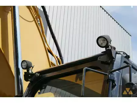 Excavadoras de cadenas 2015 Caterpillar 320ELRR (40)