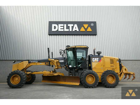 Livellatrici 2011 Caterpillar 140M2 (1)