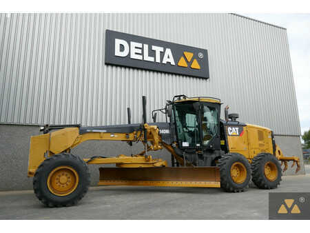 Livellatrici 2011 Caterpillar 140M2 (4)