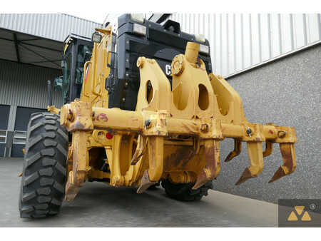 Livellatrici 2011 Caterpillar 140M2 (6)