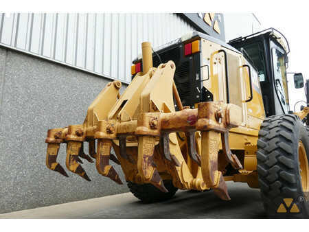 Livellatrici 2011 Caterpillar 120M (10)