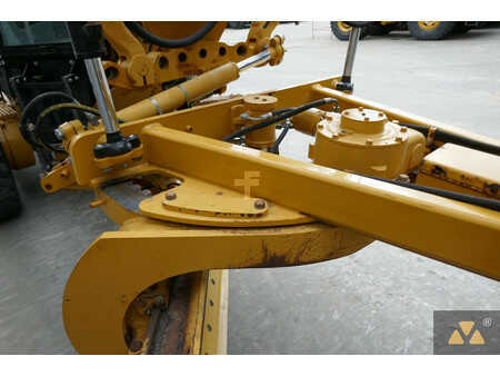 Livellatrici 2011 Caterpillar 120M (16)