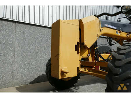 Livellatrici 2011 Caterpillar 120M (20)