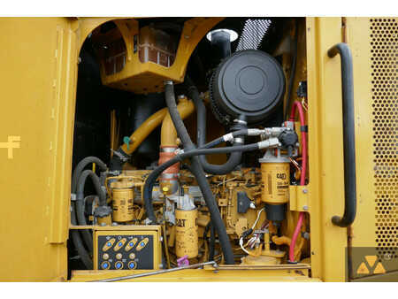 Livellatrici 2011 Caterpillar 120M (22)