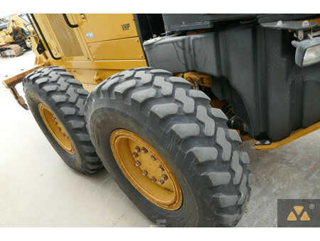 Livellatrici 2011 Caterpillar 120M (27)