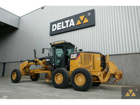 Livellatrici 2011 Caterpillar 120M (9)