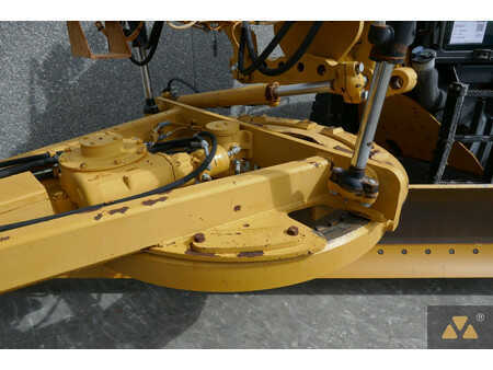 Livellatrici 2008 Caterpillar 120M (17)