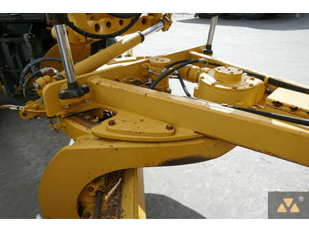 Livellatrici 2008 Caterpillar 120M (18)