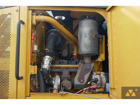 Livellatrici 2008 Caterpillar 120M (24)