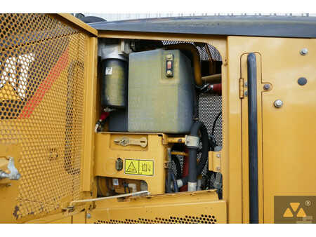 Livellatrici 2008 Caterpillar 120M (26)