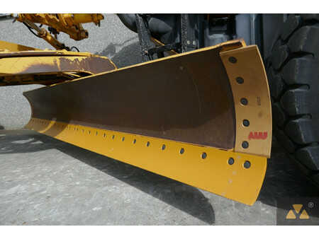 Livellatrici 2008 Caterpillar 120M (6)