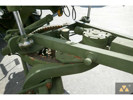 Livellatrici 2008 Caterpillar 130G Ex-army (16)