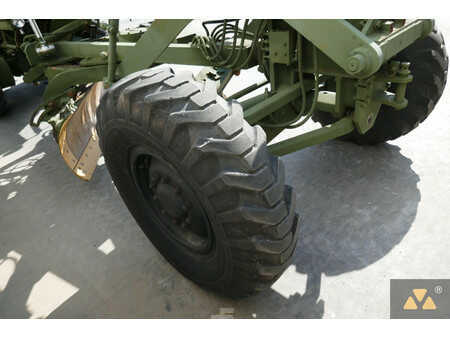 Livellatrici 2008 Caterpillar 130G Ex-army (35)