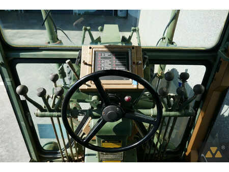 Livellatrici 2008 Caterpillar 130G Ex-army (36)