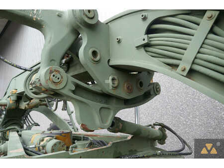 Osztályosok 2007 Caterpillar 130G Ex-army (12)