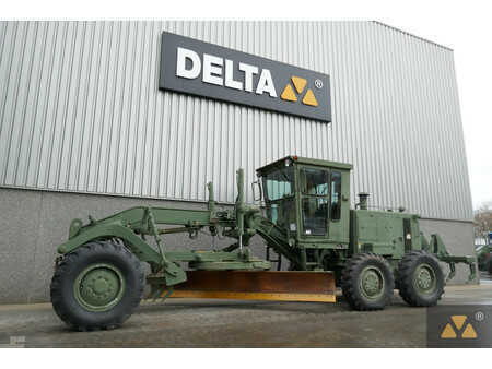 Osztályosok 2007 Caterpillar 130G Ex-army (4)