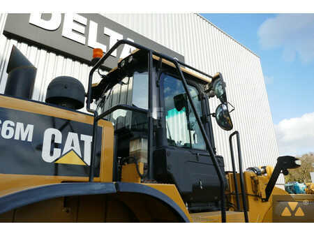 Ładowarki kołowe 2016 Caterpillar 966M (19)