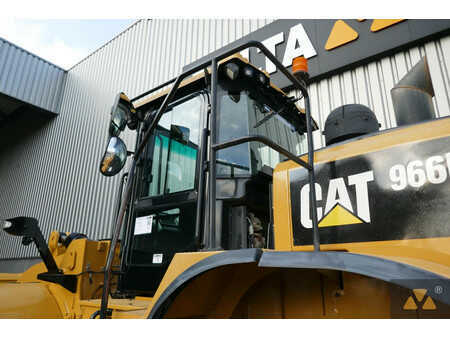 Ładowarki kołowe 2016 Caterpillar 966M (20)