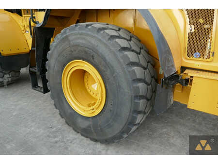 Ładowarki kołowe 2016 Caterpillar 966M (24)