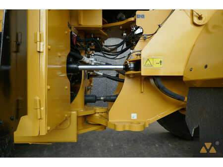 Ładowarki kołowe 2016 Caterpillar 966M (34)