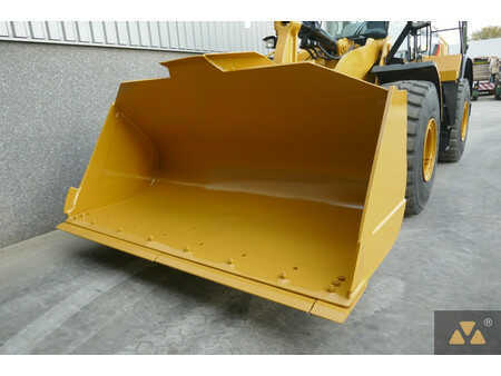 Ładowarki kołowe 2016 Caterpillar 966M (6)