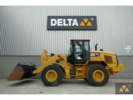 Kolové nakladače 2014 Caterpillar 938K (1)