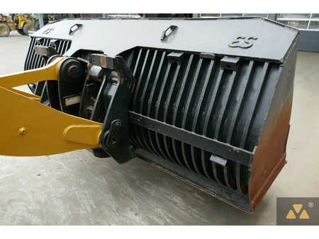 Kolové nakladače 2014 Caterpillar 938K (17)