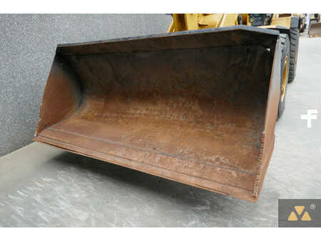 Kolové nakladače 2014 Caterpillar 938K (6)