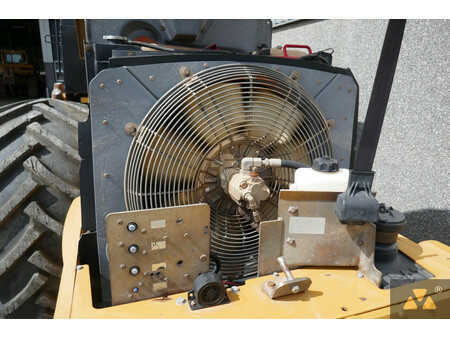 Single drum compactors 2009 Caterpillar CP76 (14)