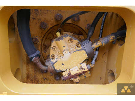 Single drum compactors 2009 Caterpillar CP76 (19)