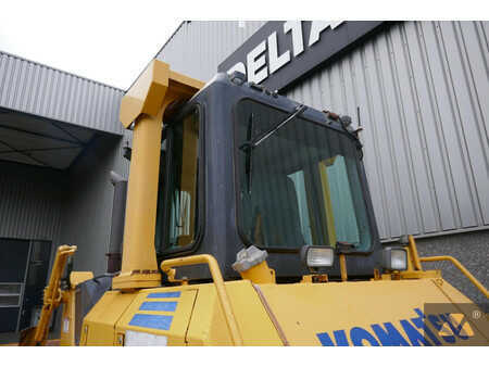 Telaketjupuskutraktorit 2008 Komatsu D65PX-15EO (15)