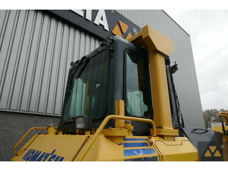 Telaketjupuskutraktorit 2008 Komatsu D65PX-15EO (16)