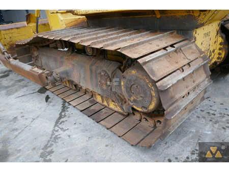 Telaketjupuskutraktorit 2008 Komatsu D65PX-15EO (19)