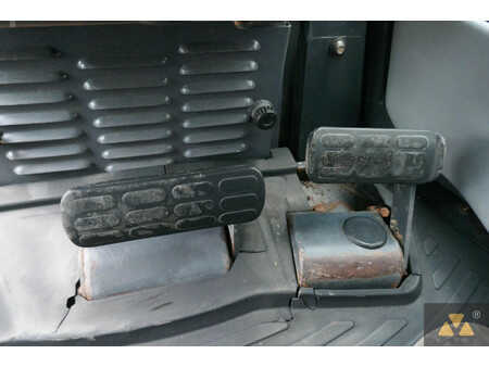 Telaketjupuskutraktorit 2008 Komatsu D65PX-15EO (40)