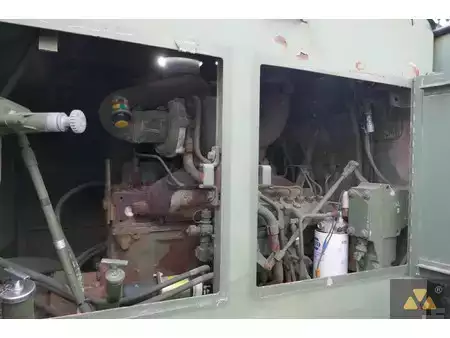 Grejdry 2007 Caterpillar 130G Ex-army (21)