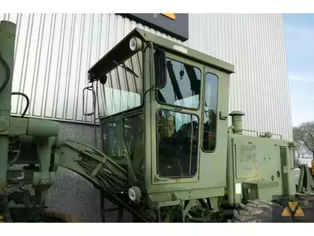 Grejdry 2007 Caterpillar 130G Ex-army (22)