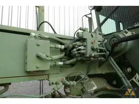 Grejdry 2007 Caterpillar 130G Ex-army (32)