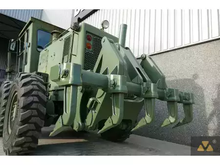 Grejdry 2007 Caterpillar 130G Ex-army (6)