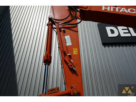 Kettenbagger 2021 Hitachi ZX210LC-6 (11)