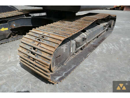 Kettenbagger 2021 Hitachi ZX210LC-6 (27)