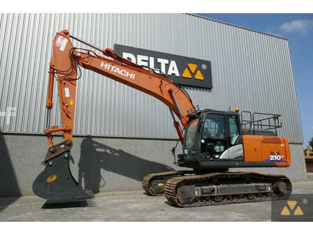 Kettenbagger 2021 Hitachi ZX210LC-6 (3)