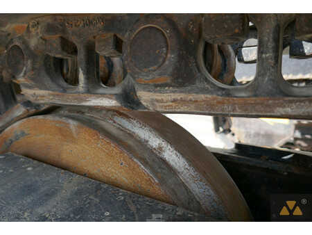 Kettenbagger 2021 Hitachi ZX210LC-6 (32)