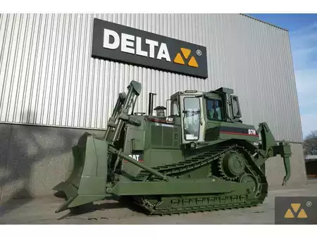 Planierraupe 1995 Caterpillar D7H II Ex-army (4)